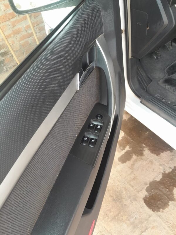 Chevrolet Aveo - Image 7