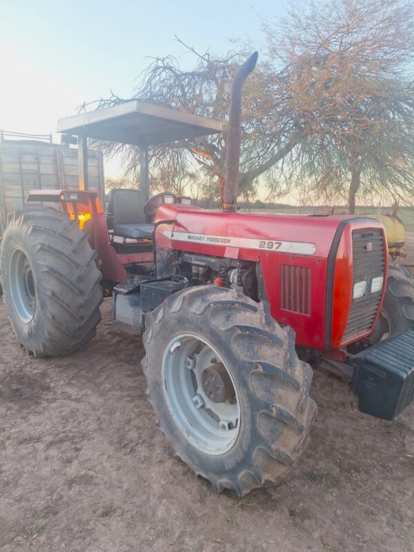 TRACTOR MASSEY 297