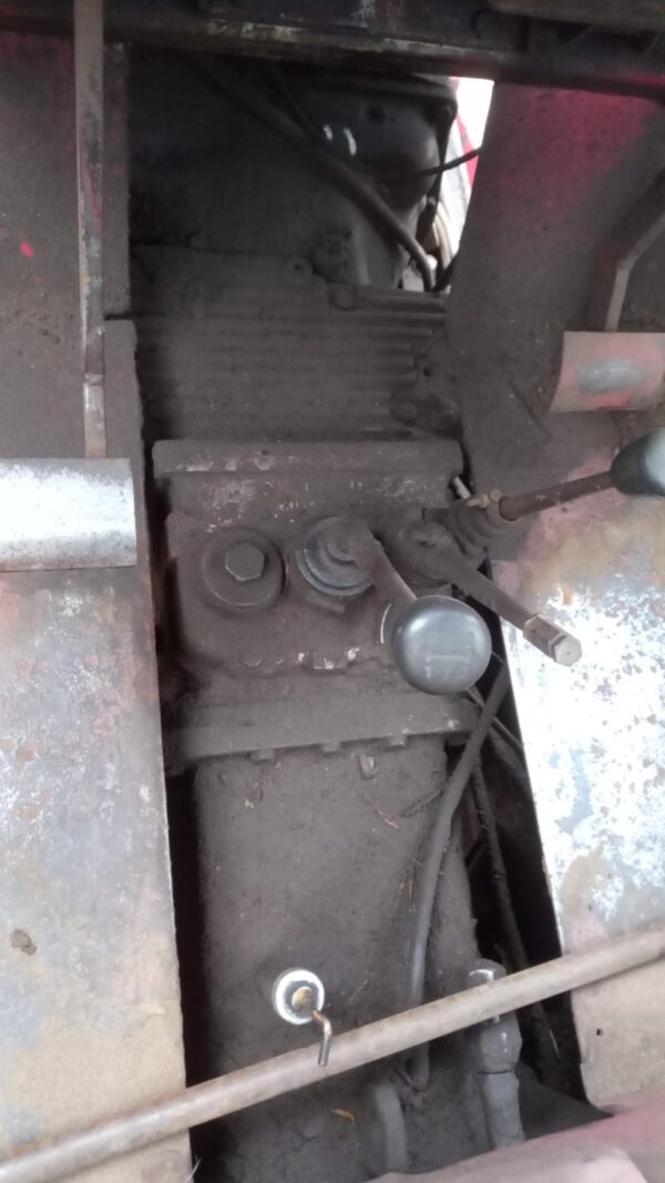 MASSEY ARTICULADO 5010 - Image 6