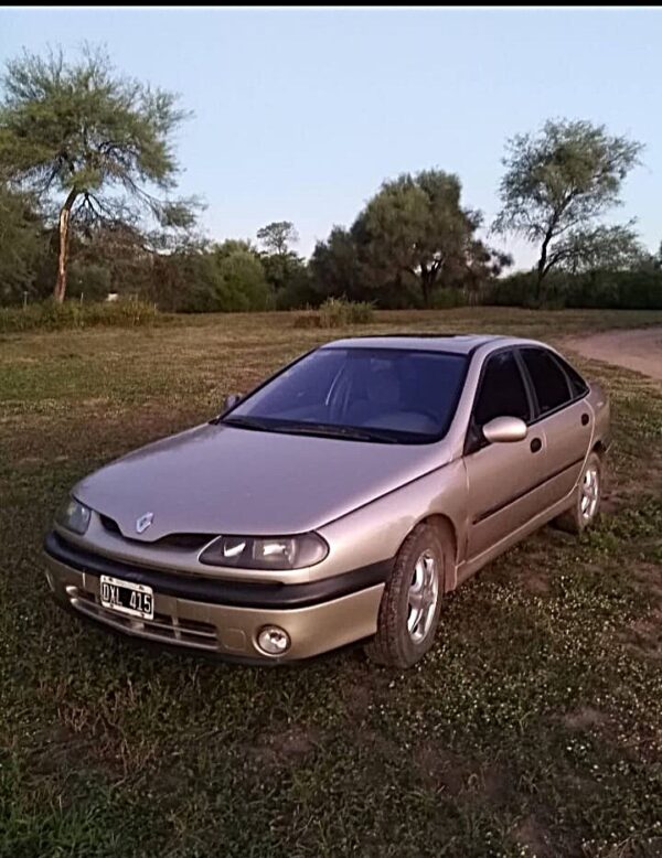 Renault laguna 2001